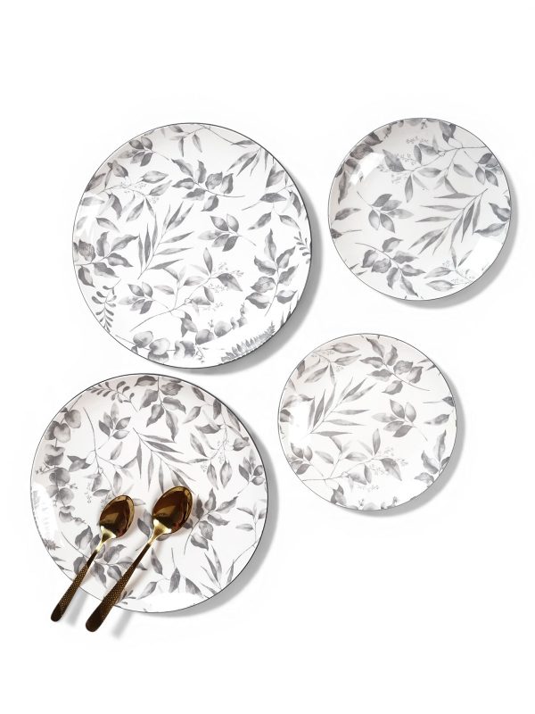 Ivory Porcelain Dinner & Quarter Plate Set